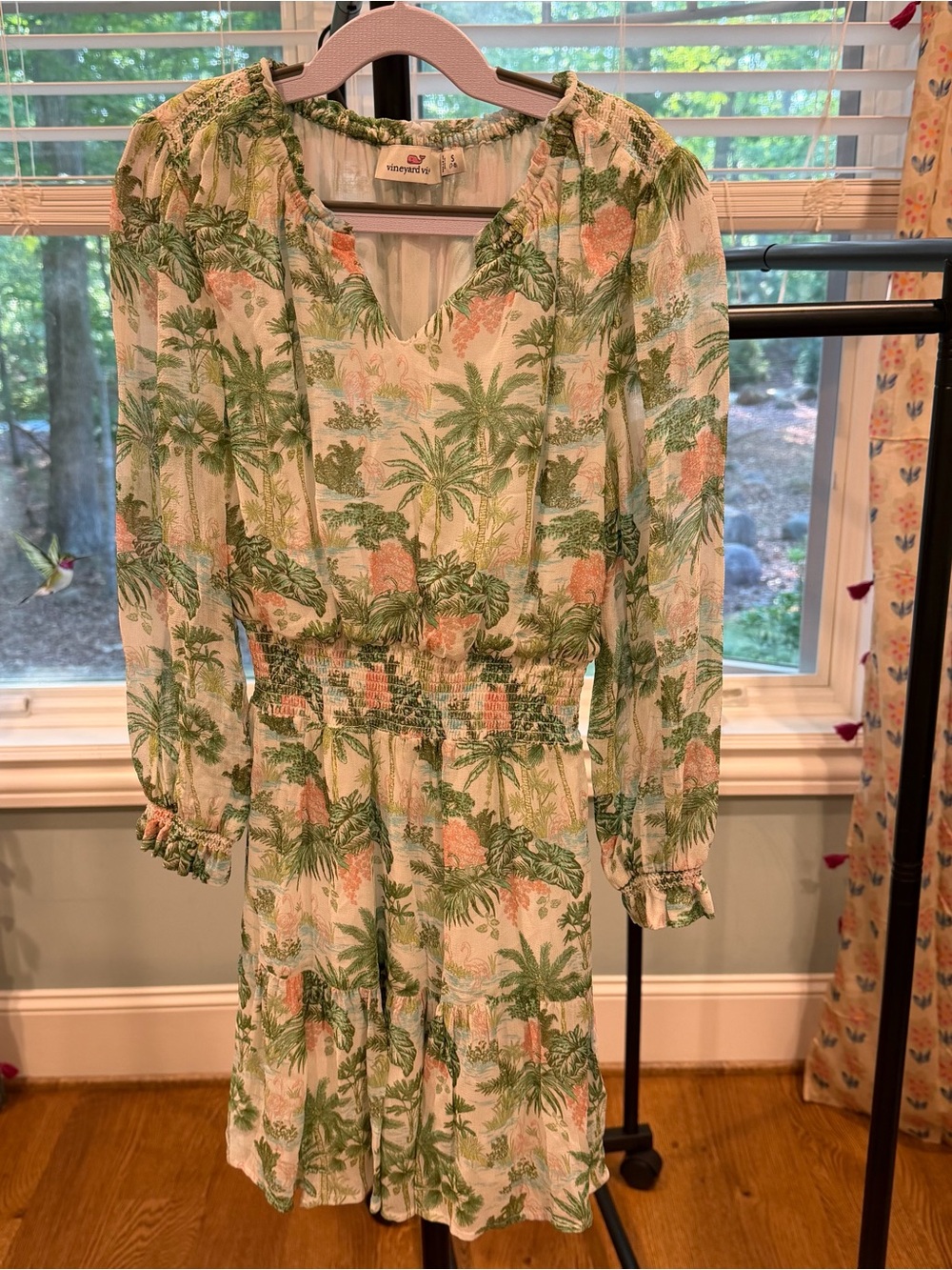 Girls Vineyard Vines Dress Sz S 7-8 Smocked Waist Ruffle Hem Long Flowy Sleeves